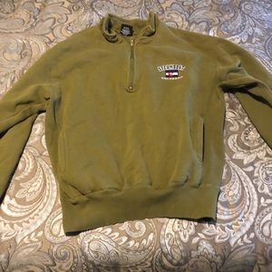 Comfy sweatshirt with quarter zip